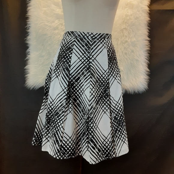 Talbots Dresses & Skirts - TALBOTS White and Black Skirt Size 12